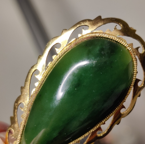 Vintage Genuine Nephrite Jade Necklace - Picture 12 of 12